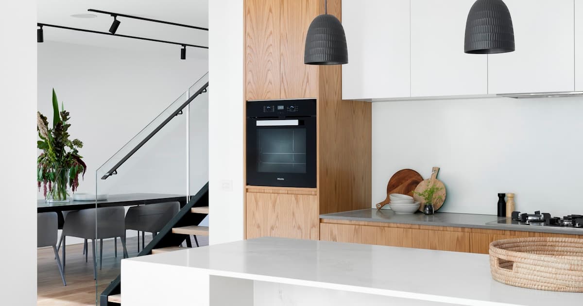Smart Toilet Installation: What Homeowners Need to Know Before Buying