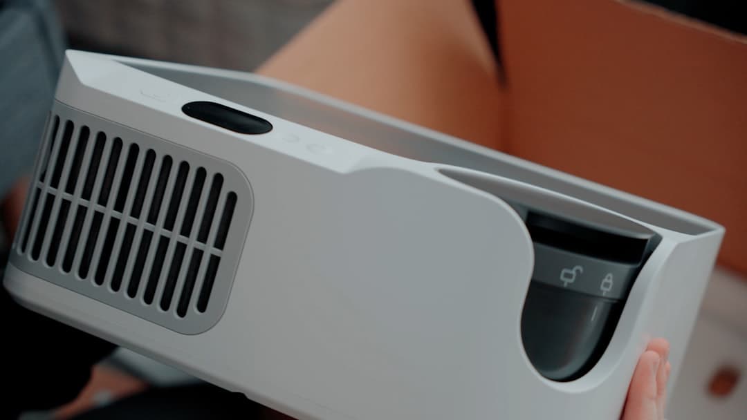 Breathing Easy: The Ultimate Guide to Smart Air Purifiers in 2026