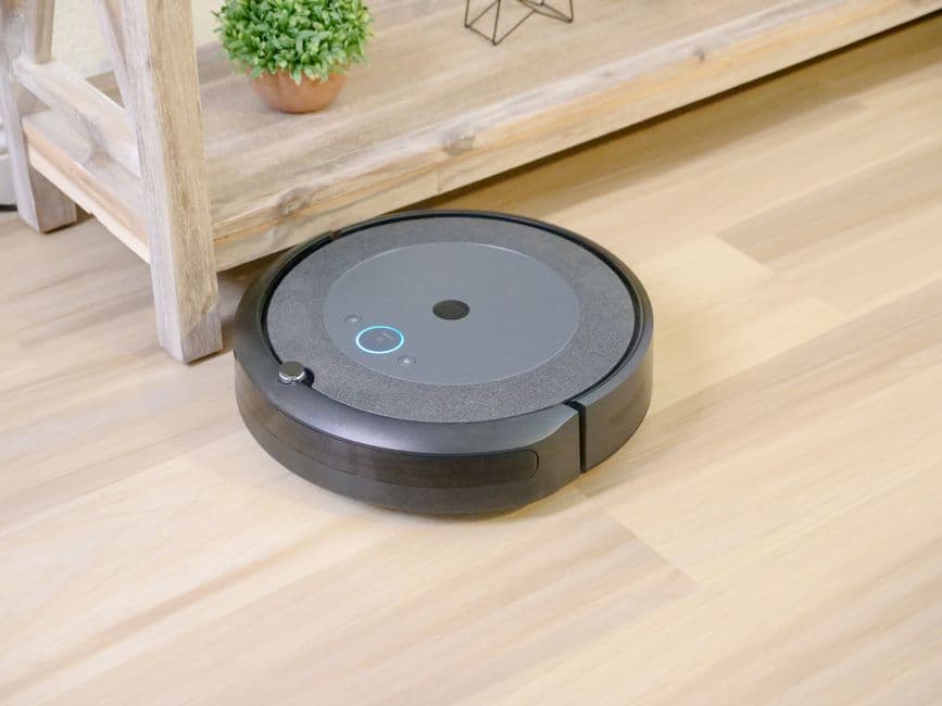 The Ultimate Robot Vacuum Guide for 2026: Smart Cleaning Solutions for Every Home