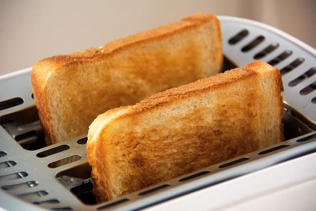 The Ultimate Guide to Smart Kitchen Appliances in 2026: Top Picks, Features, and Buying Advice