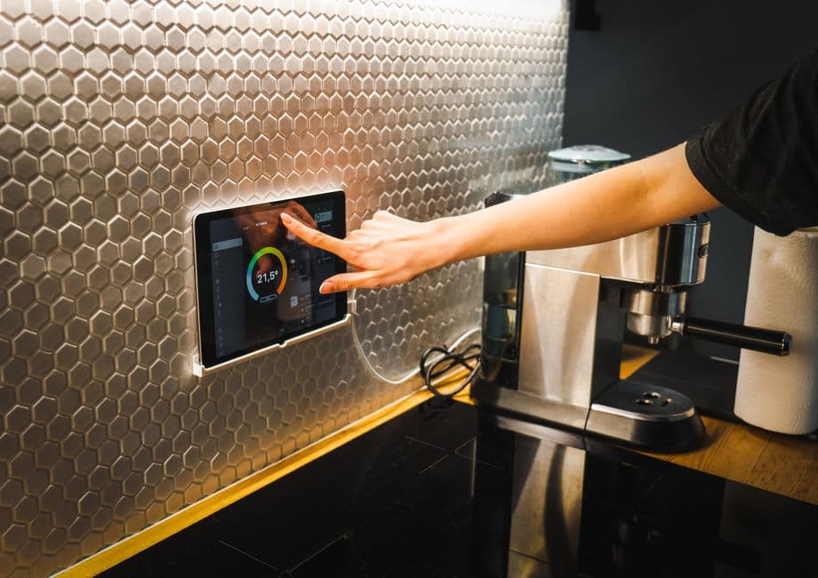 The Smart Kitchen Revolution: Top Intelligent Appliances That Actually Earn Their Place on Your Counter