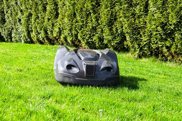 The Ultimate Guide to Robot Lawn Mowers: Top Picks, Features, and Smart Home Integration for 2026