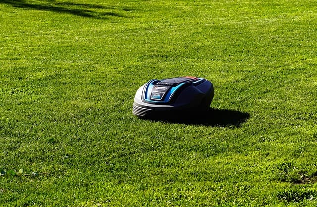 The Ultimate 2026 Smart Lawn Mower Guide: Reclaim Your Weekends with Robotic Precision