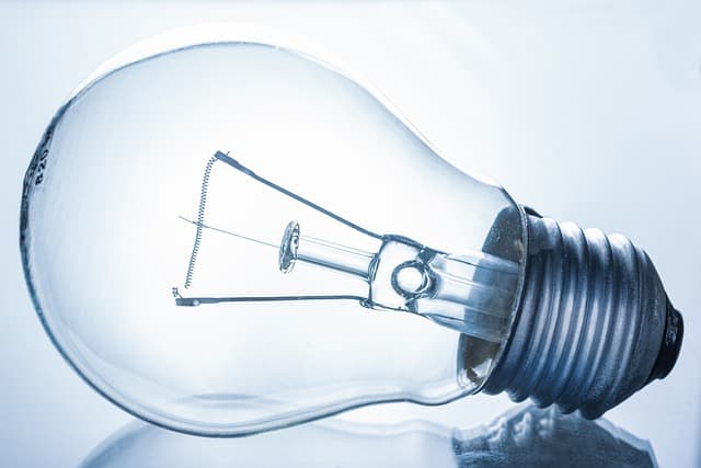 The Ultimate Guide to Smart Light Bulbs in 2026: Reviews, Buying Tips, and Installation