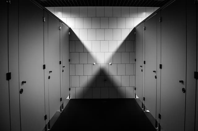 The Ultimate Smart Toilet Review: Elevate Your Bathroom Experience in 2026