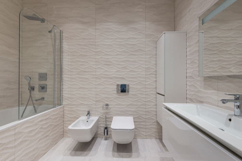 The Ultimate Guide to Smart Bidet Seats: 2026's Best Upgrades for Your Bathroom
